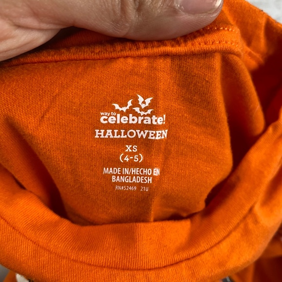 Set of 2 Halloween crop tops toddler girl size 4/5T - Picture 7 of 7